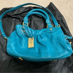 Beautiful Italian leather compact tote Marc by Marc Jacobs. TEAL